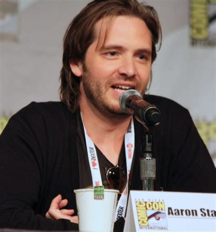 Aaron Stanford Biography ·